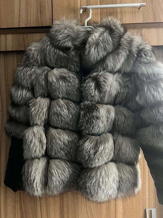 Haină de blană naturala