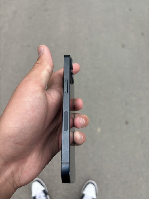 Айфон 13 ози 128 гб 75 емкость