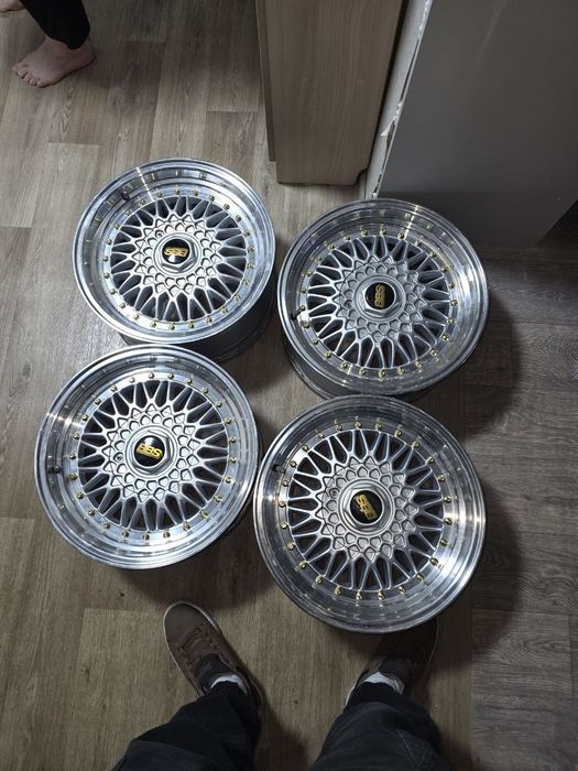 Продам диски R16 (4*100) (4*113)