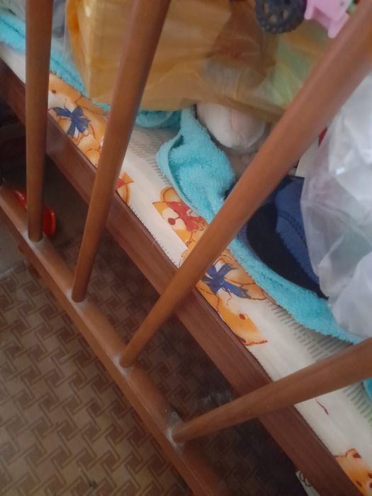 Детская кроватка