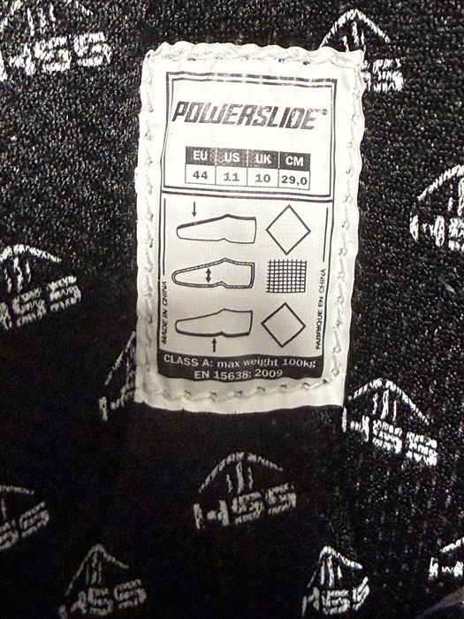 Patine gheață Powerslide Thunder marime 44. Nu fac schimburi.