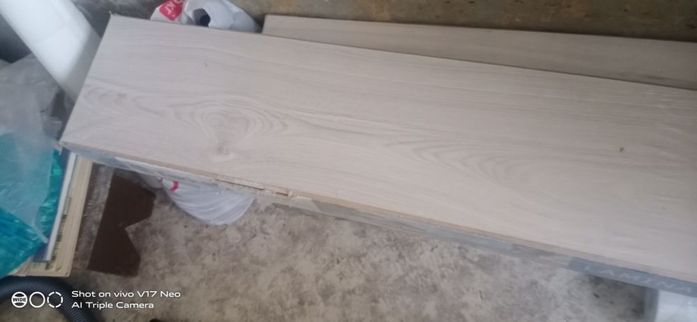 Продам новый ламинат