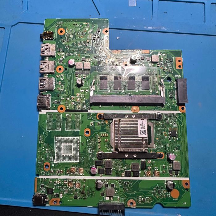 placa de baza asus X540