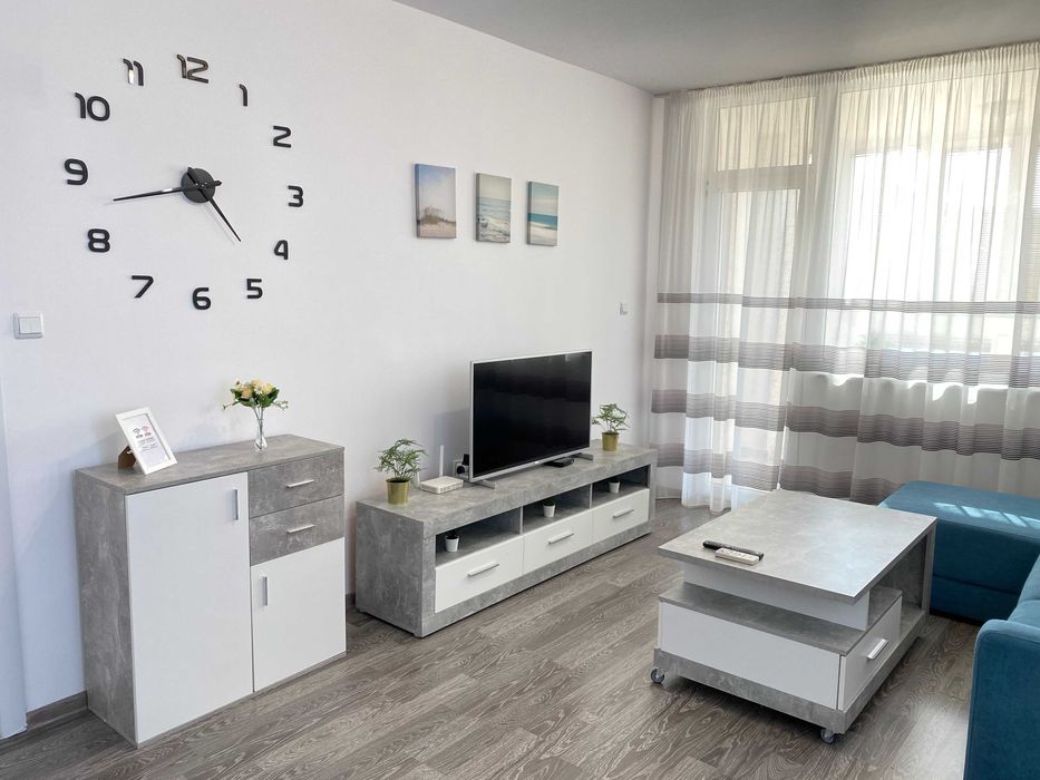 Дава се под наем Двустаен апартамент в Варна, Център - 61 кв.м за 663 € - Снимка #7