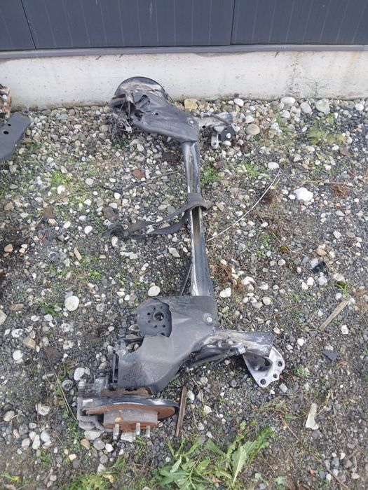 Punte spate opel astra K 2019