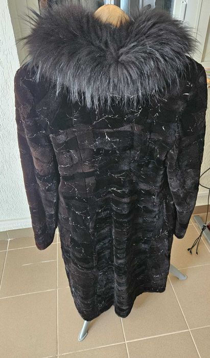 Haina de blana naturala de vizon