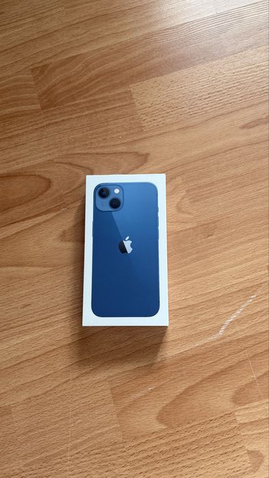 Продается iPhone 13