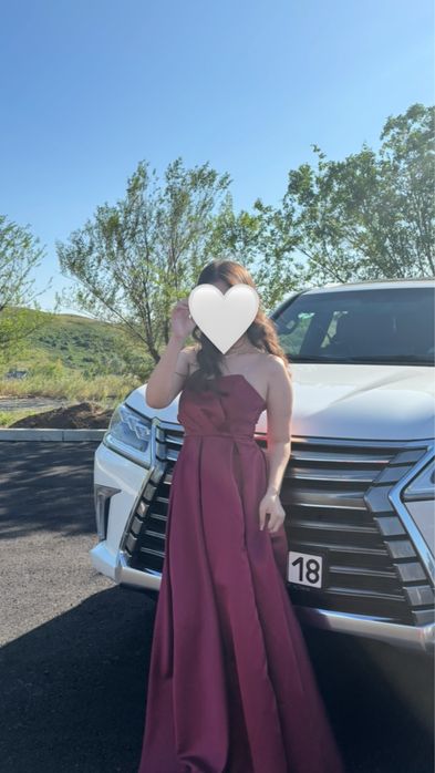 Продам платье выпускное