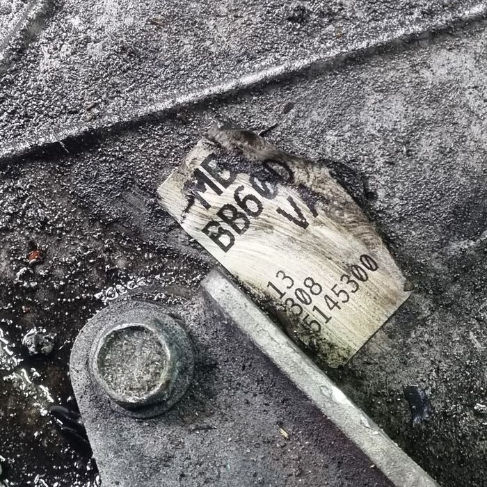 Cutie de viteze manuala Nissan Qashqai Facelift 1.6 Dci 2010 - 2013 130CP Manuala 6 ...