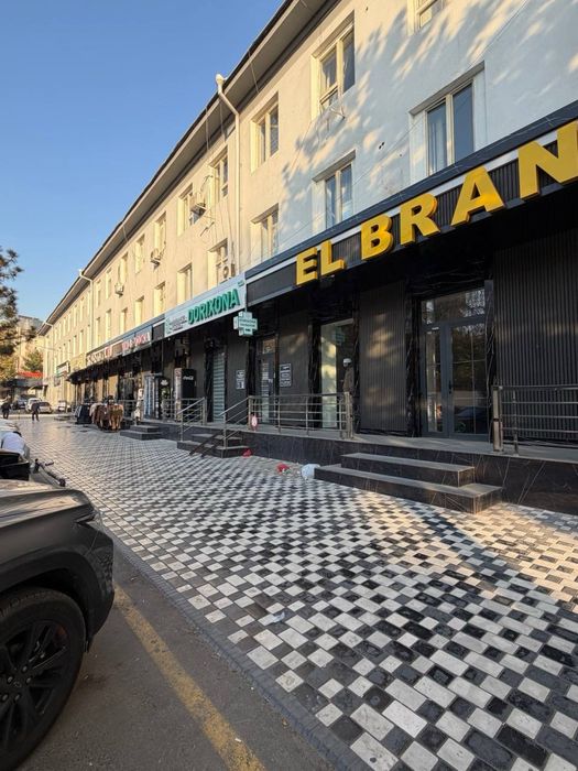 Яшнабад/парк Ашхабад - Продается нежилое помещение вдоль дороги 450м2