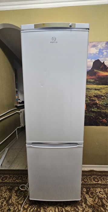 Холодильник Индезит