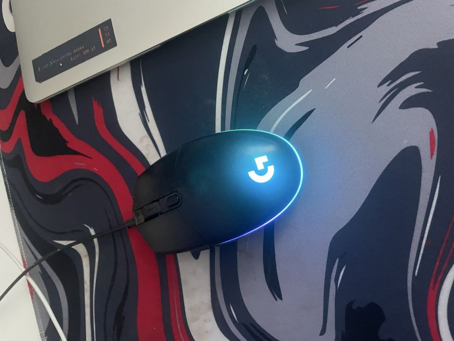 Мышь Logitech G102 LIGHTSYNC