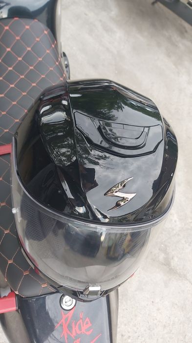 Cască integrală pentru motocicletă Scorpion EXO-391 Solid, neagră  lucios