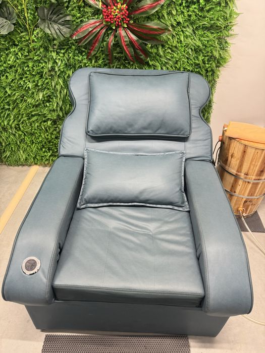 Продам педикюрное кресло