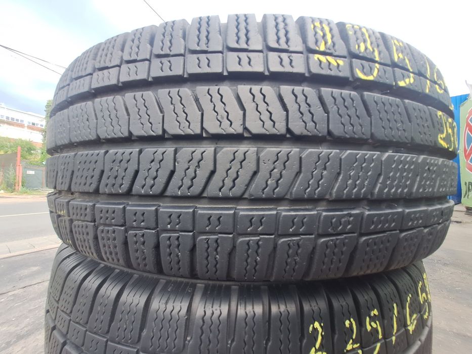 4 anvelope iarna 235/65r16C Bf Goodrich Montaj Gratuit
