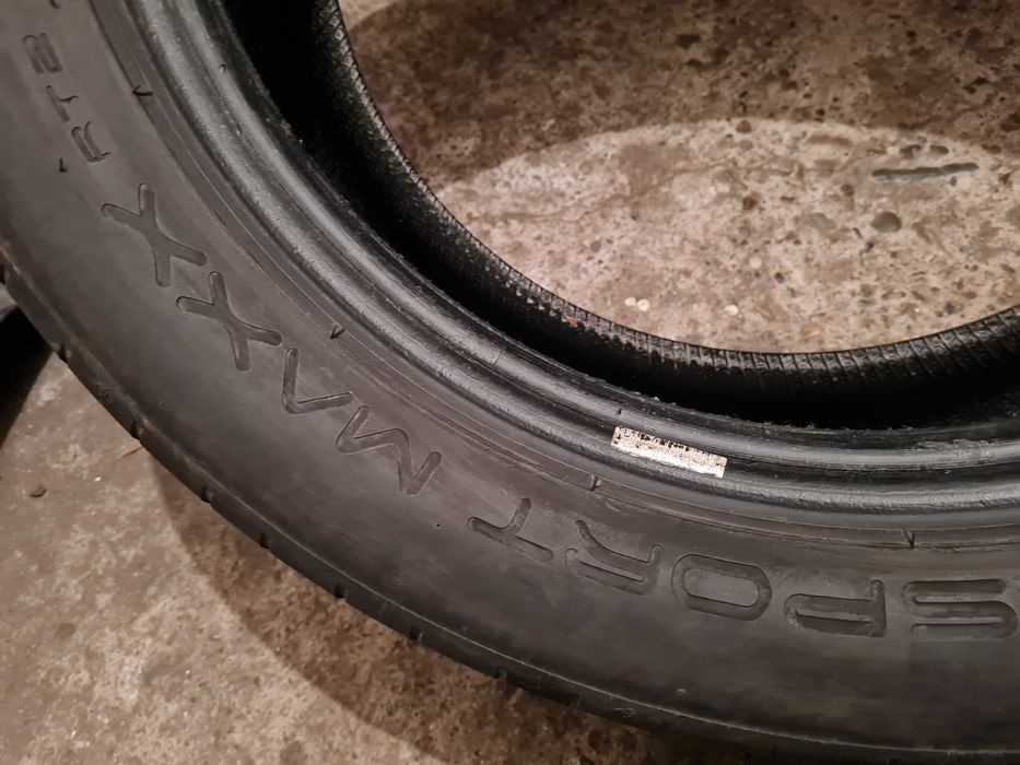 Dunlop 215 55 17, 4 броя