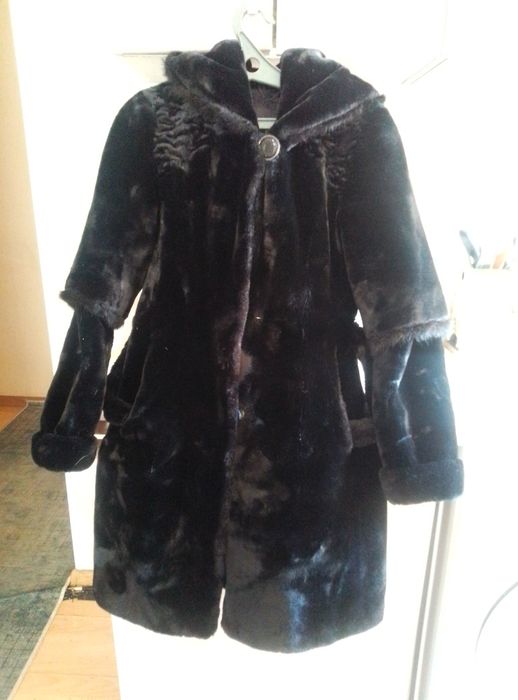Продам шубу с руковами трансформер