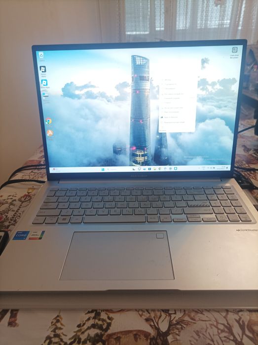 Лаптоп Asus Vivobook
