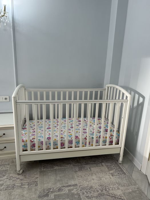 Продам детский манеж производства Италия