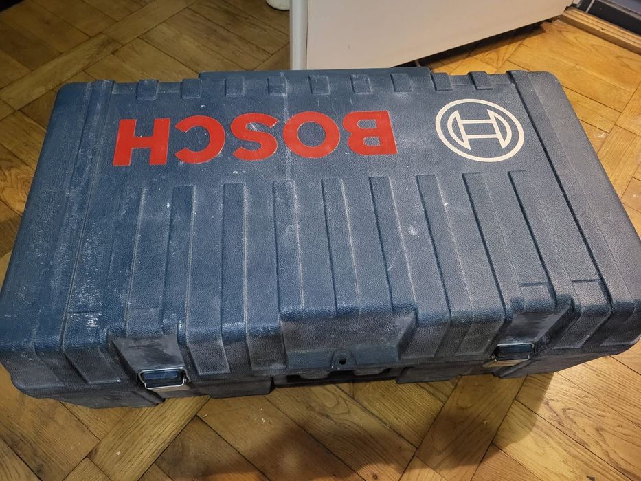 Girafă de șlefuit BOSCH