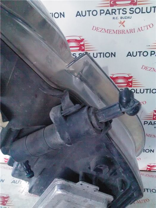 Spalator far stanga mercedes-benz e class coupe an fabr. 2013