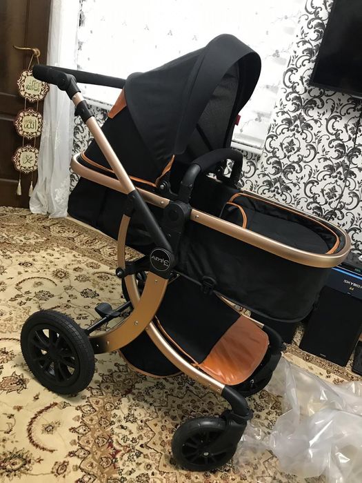 Срочно продам коляску