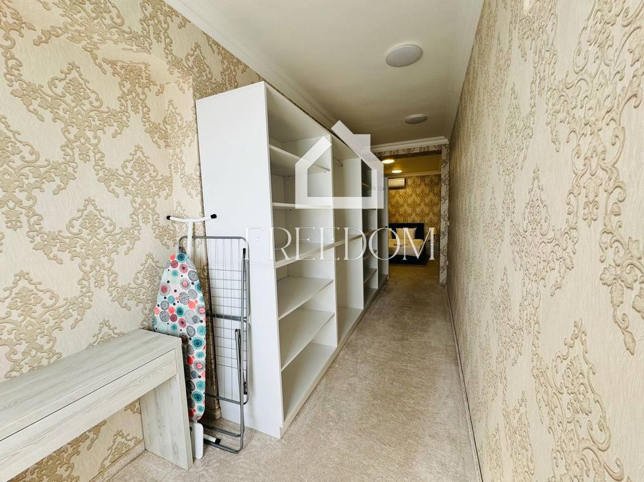 Двустаен апартамент кв. Ален Мак, 700 евро