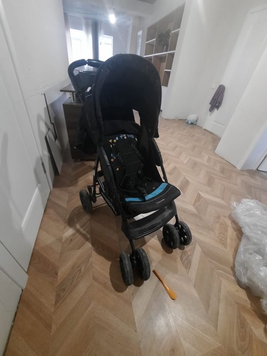 Коляска прогулочная Quatro
