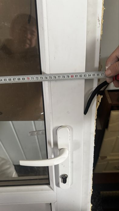 Продам плпастиковый двери