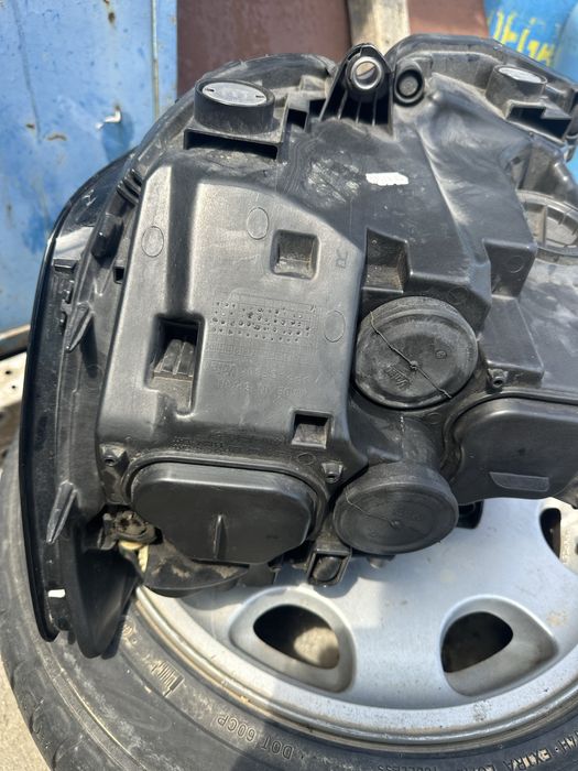 Vw Multivan 2015 Десен фар ОЕМ