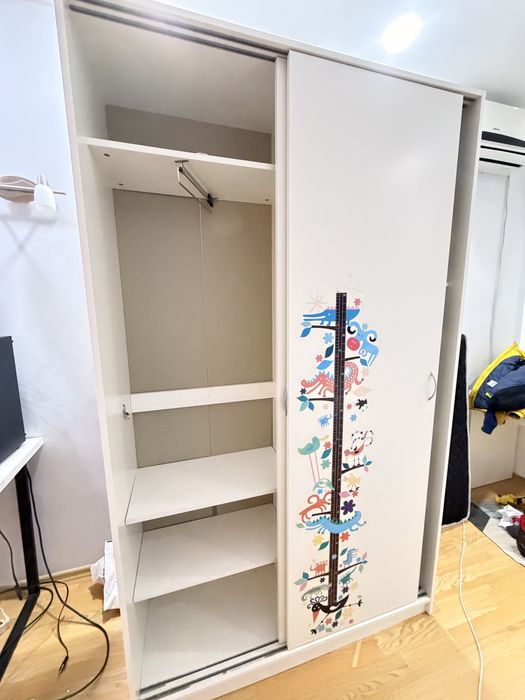 СРОЧНО ! Шкаф - купе сатылады