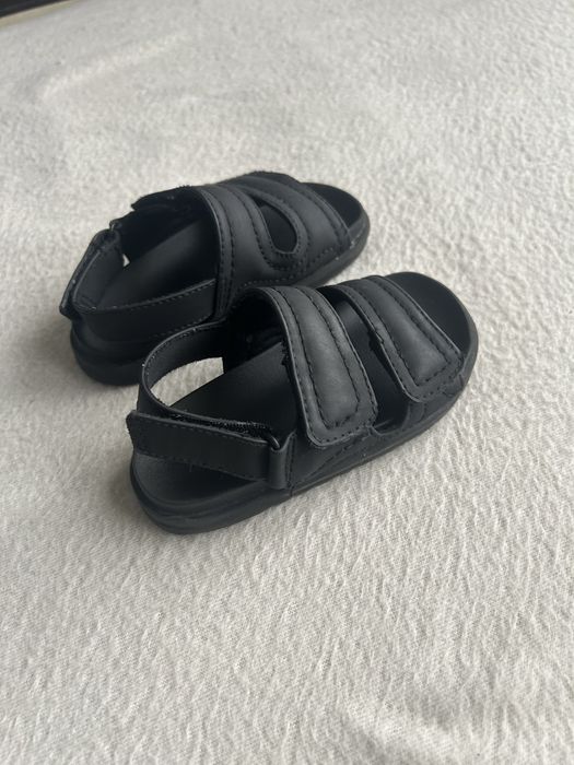 Сандалети zara 23 номер