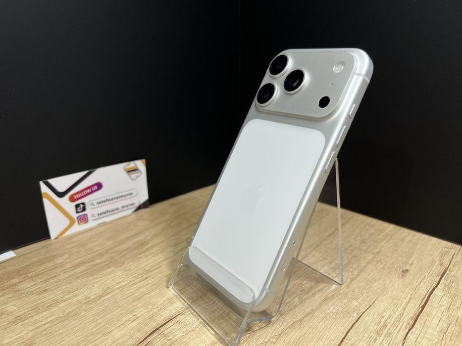Iphone 17 Pro 256Gb Silver Second-Hand 3 ani garanție, Telefoane Mures