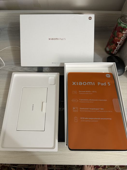 Планшет Xiaomi Pad 5 (8GB / 128GB)