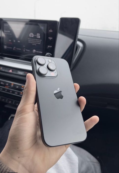 Продай Айфон 16 про