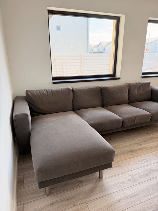 Vând Canapea Ikea