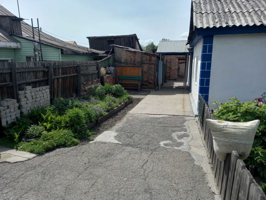 Продаётся дом. Девять миллионов    пятьсот тысяч тг.