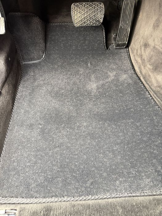 Ворсовые ковры на Mercedes W140