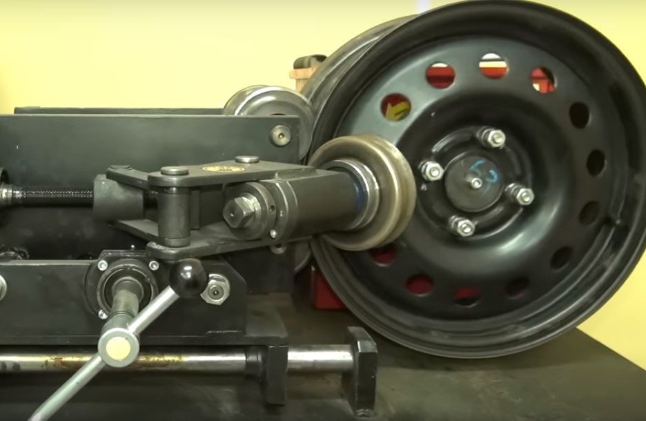 Правка раскатка дисков