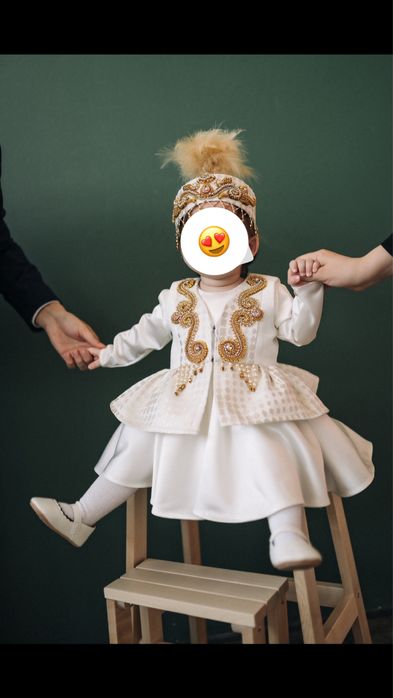 Платье для девочки нарядное