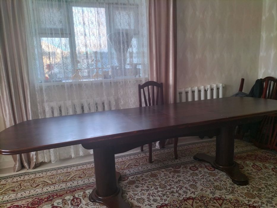 Стол гостевой дерево