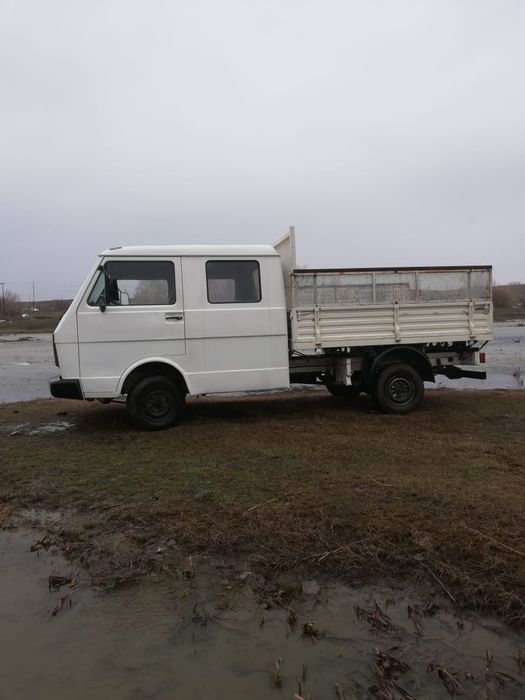 Грузовик LT 28  .