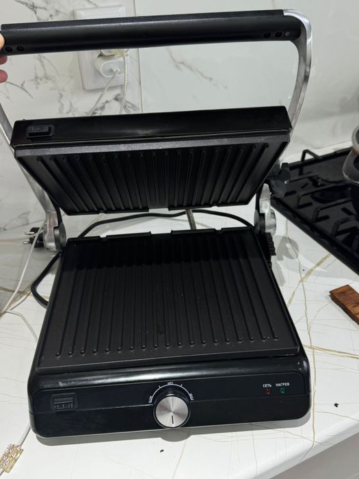 Гриль Polaris PGP2102