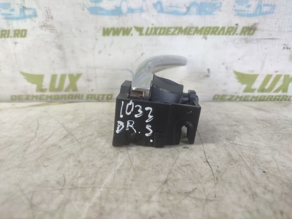 Maner interior dreapta spate Mazda 3 BM (facelift) (2016 - 2019) 2.0 benzina PE-VPS 2.0 benzina PE-VPS