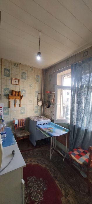 1/4/5. Сергели 2. Квартира 38 м², дом панельный. Можно под ипотеку.