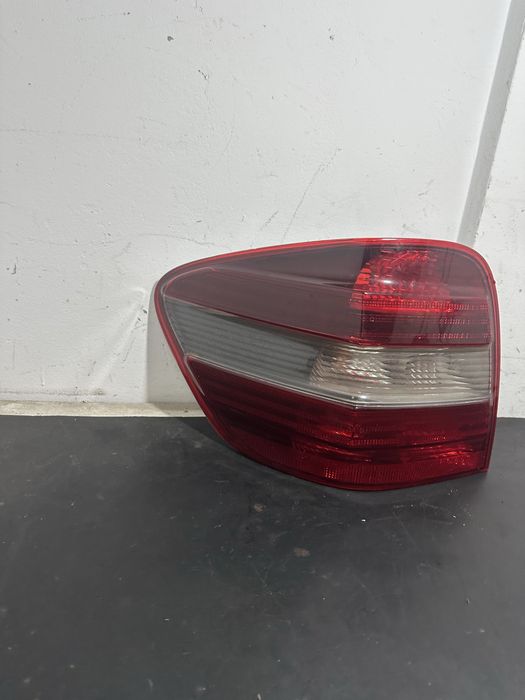 Stop stanga spate Mercedes ML W164 ml320 ML280