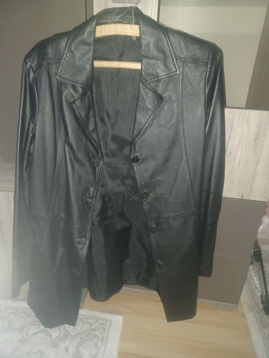 Geacă din piele stare perfectă