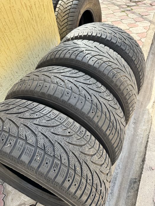 Резина зима 265.65 r17 на джып