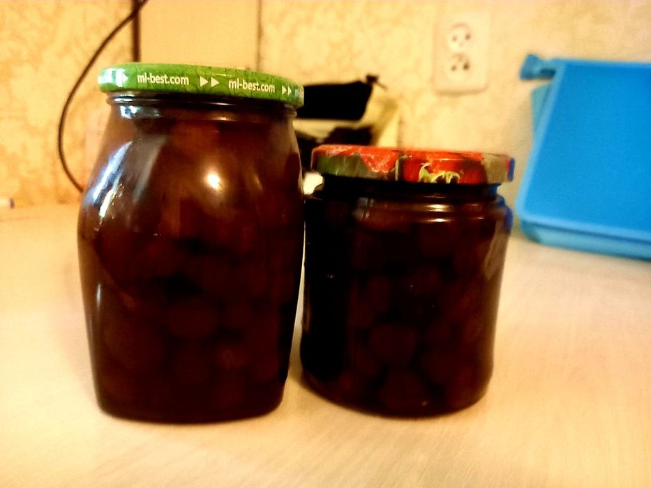 Продам солёнья, салаты