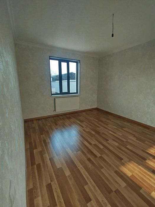 ТАШ ГРЭС да 3 сотк 7 хонали Янги Коттедж сотилвотти